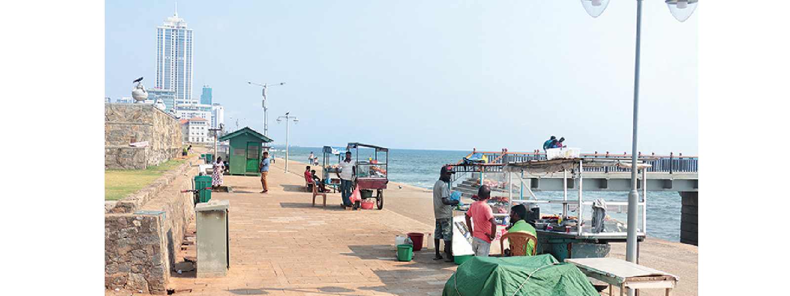 ගාලු මුවදොර ආහාර වෙළෙඳුන් ලියාපදිංචිය ඇරඹෙයි..